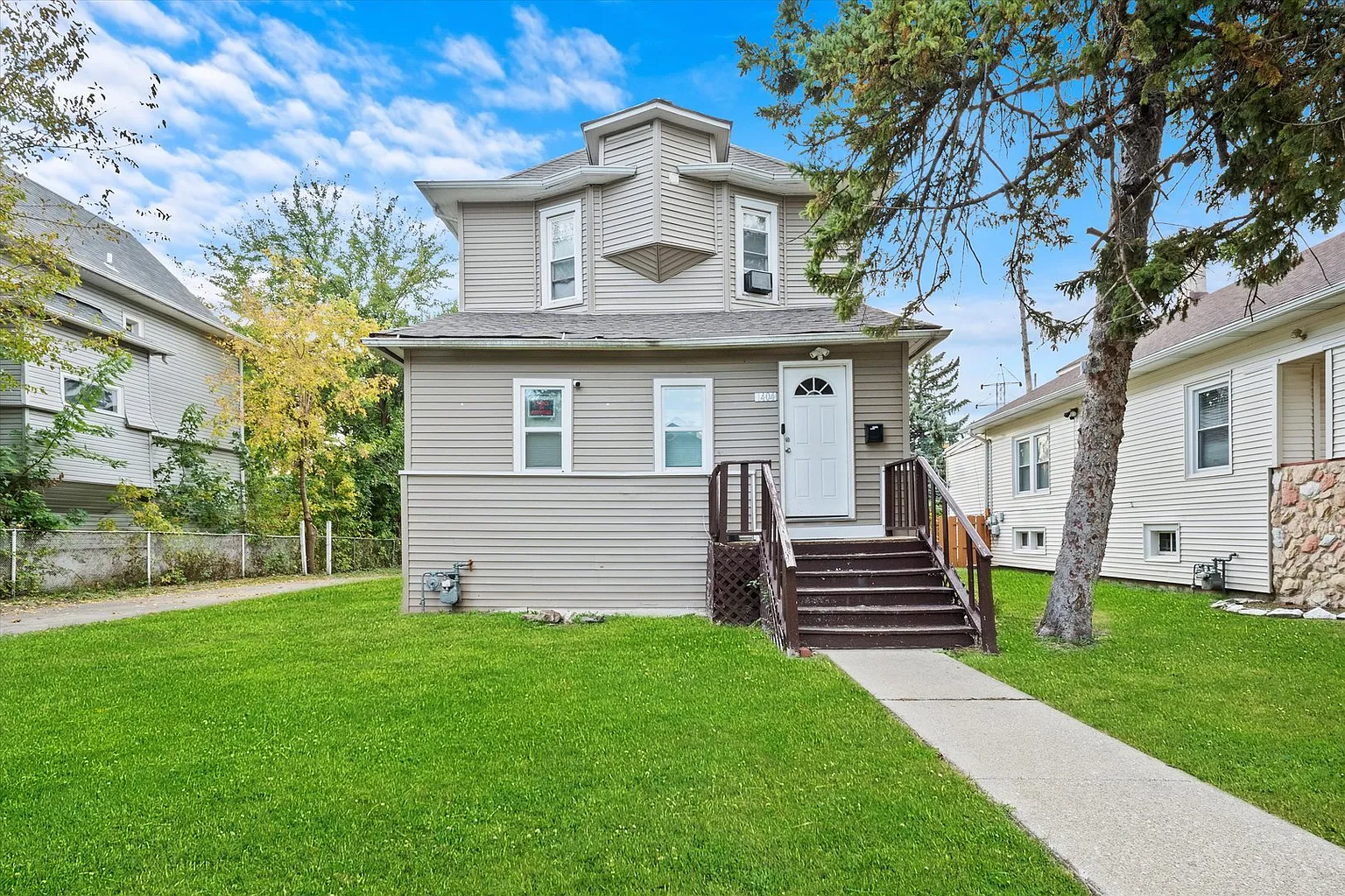 1404 S 8th Ave photo 1