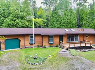 11222 Frontier Rd, Ellison Bay, WI 54210