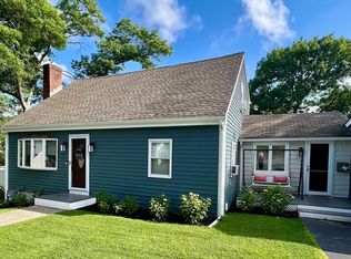 28 Cannon Rock Rd, Lynn, MA 01904