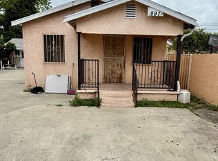 897 E 56th St, Los Angeles, CA 90011