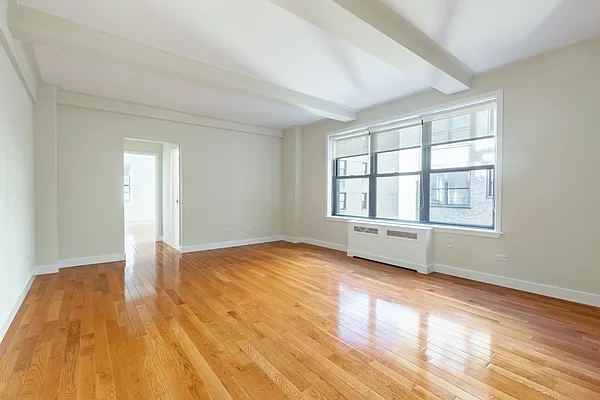 Rented by Stonehenge NYC LLC | media 1