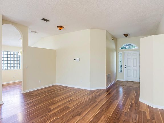 4th image of 12002 Saverio Ln