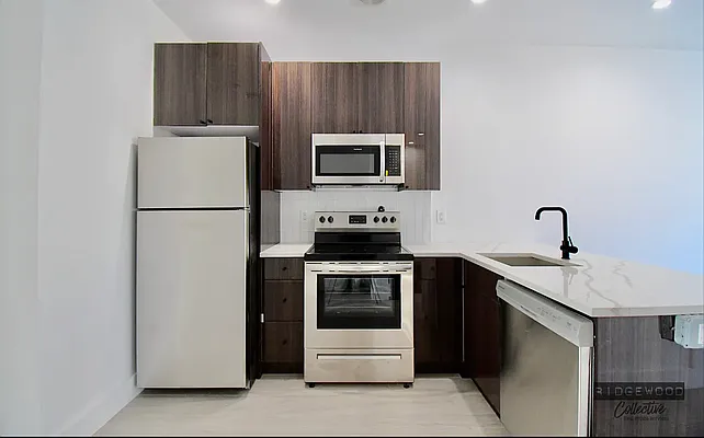 Rented by Voro NYC | media 10