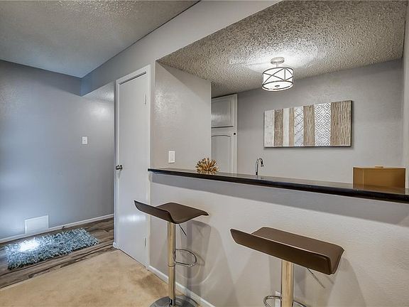 5th image of 3732 Blue Bonnet Ct