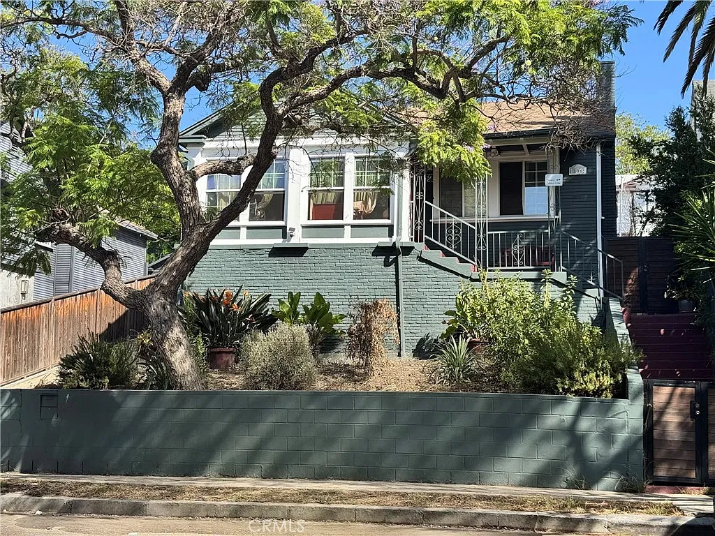 3 bed, 1492 sqft, $1,300 — Photo 1