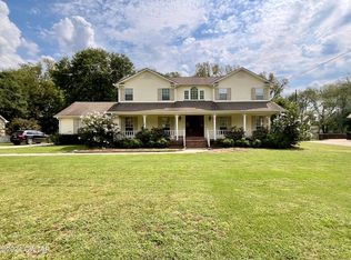 1135 Fox Ridge Run, Dyersburg, TN 38024