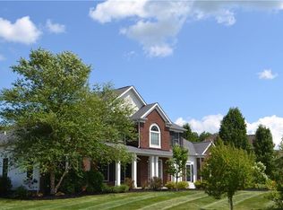 210 Lookout Point, Aurora, OH 44202