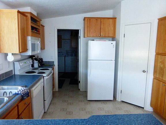 5th image of 5533 Yellowstone Dr
