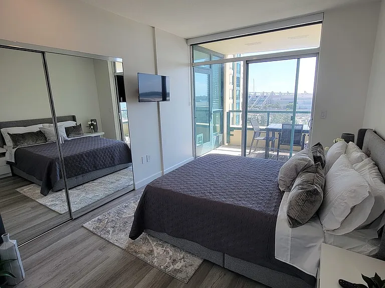 555 Front St #903 — Photo 12