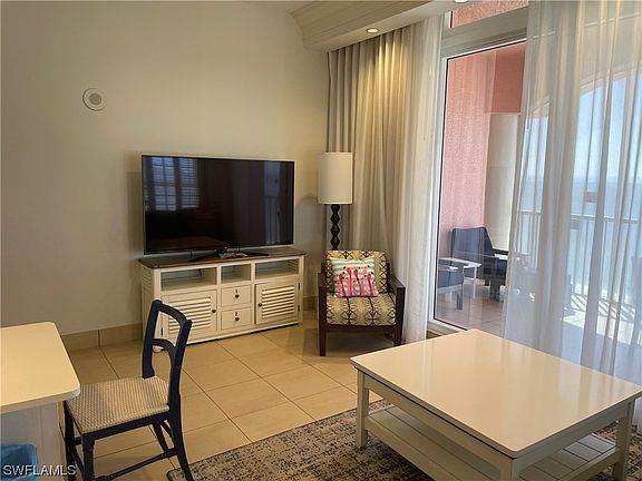 3rd image of 190 Estero Blvd #707