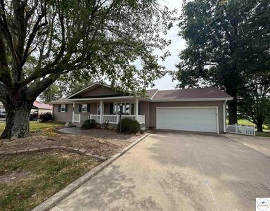 19526 Highway Ff, Higginsville, MO, 64037