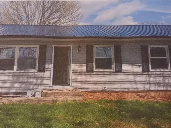 3920 Flaherty Rd, Vine Grove, KY 40175