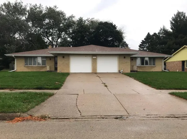 3209 W Riverside Blvd, Rockford, IL 61101