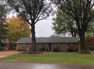 18 Lesa Dr, Jackson, TN 38305