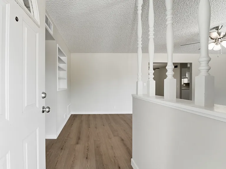 5807 E Adobe Rd — Photo 2