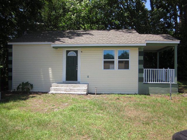 2nd image of 2641 Townsend St