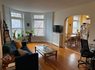34 Winchester St APT 7, Brookline, MA 02446