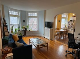 34 Winchester St