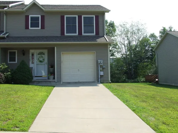 1123 Sunset Dr, Pittston Township, PA 18640