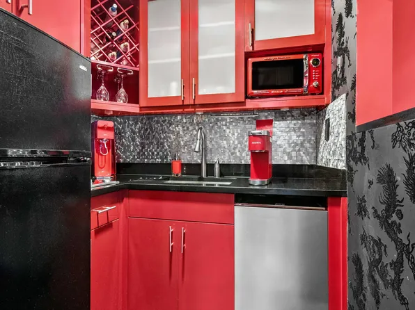 150 Central Park South image 4 of 10