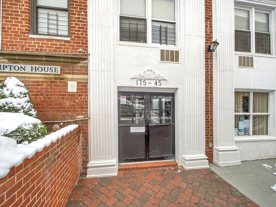 1st image of 17545 88th Ave APT 7B