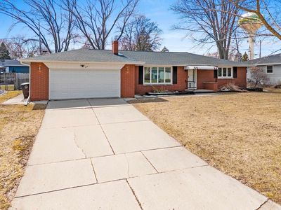 979 La Croix Ave, Green Bay, WI, 54304