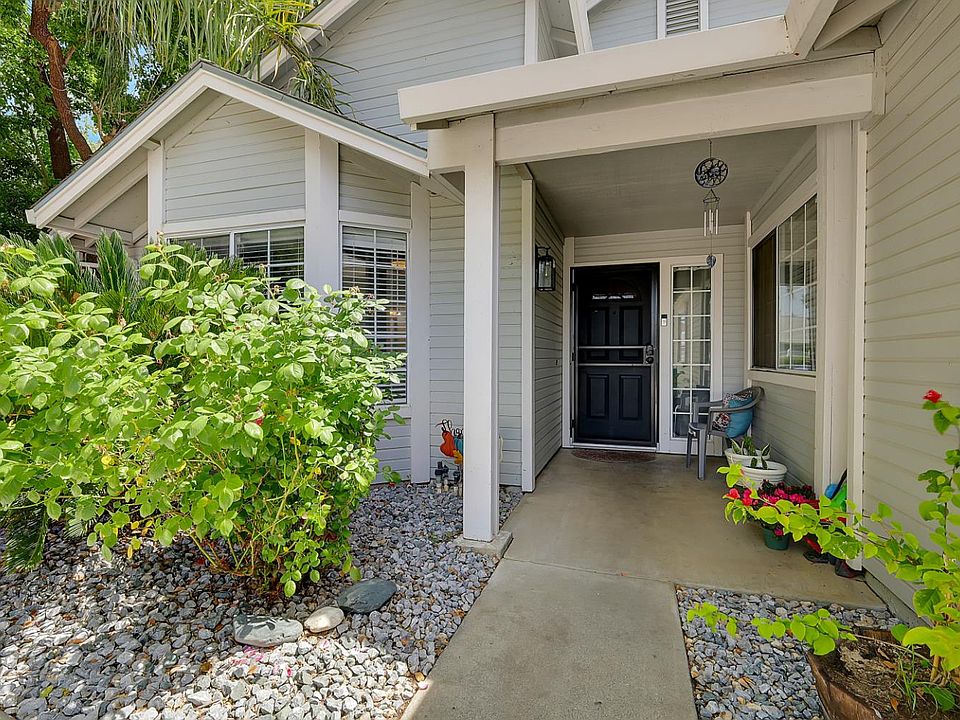 1st image of 1404 Tradewind Dr