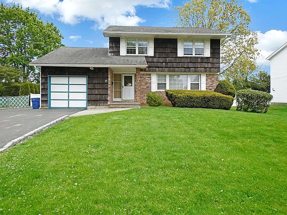 2nd image of 47 Carnegie Dr