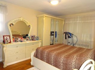 6801 31st Ave, Woodside, NY 11377