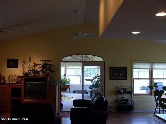 2nd image of 42590 191st Ave