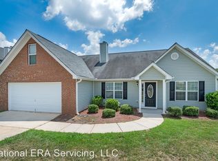 302 Vineyard Ridge Ln, Griffin, GA 30223