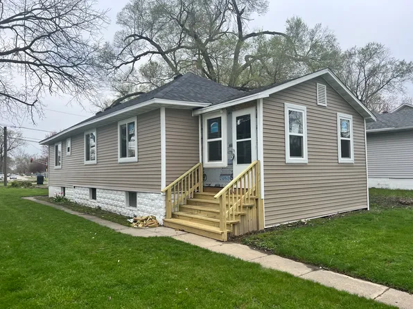 329 S Albert Blvd, Kankakee, IL 60901