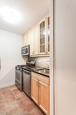 5th image of 201 E 87th St APT 19F