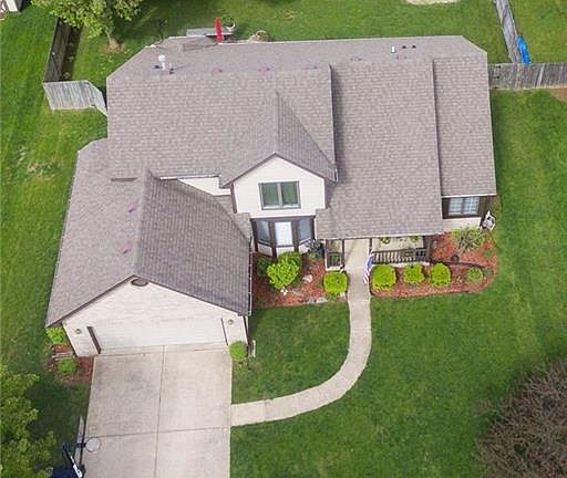 3rd image of 361 Winterset Dr