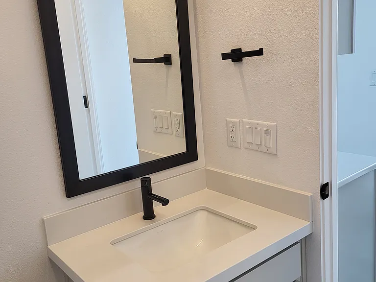 2227-2229 Versaro Dr #2227-2229 — Photo 9