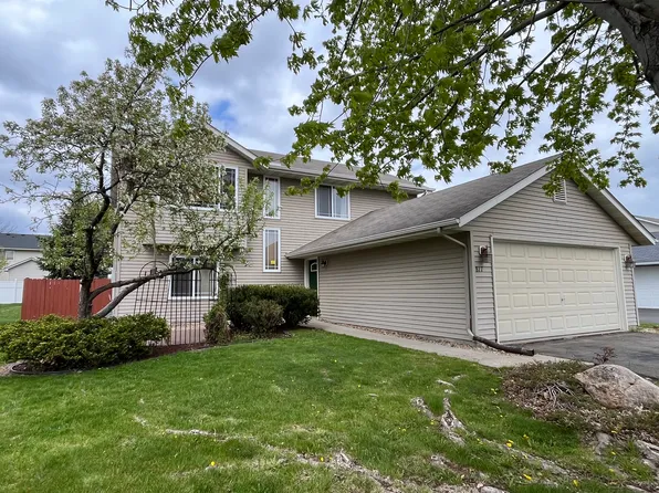 817 Jack Russell Ave, Shakopee, MN 55379