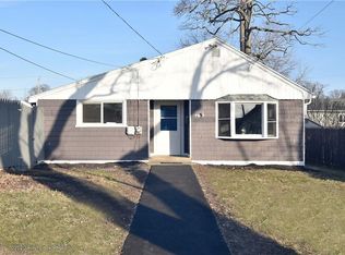 78 Brown St, East Providence, RI 02914