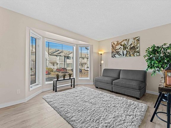 4th image of 1 Aberdeen Way #119