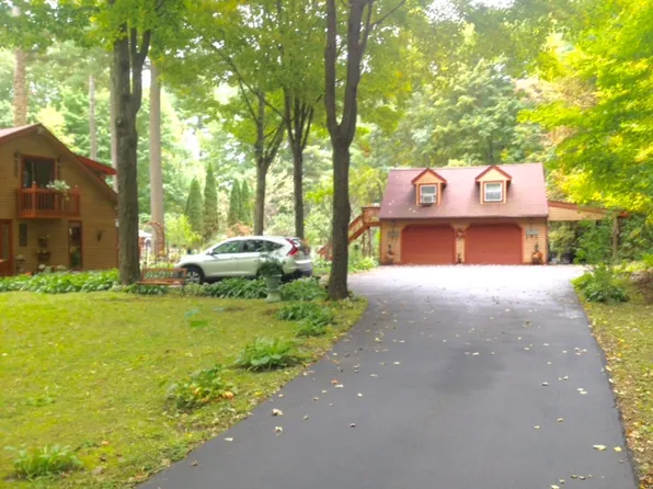 487 Crescent Ave #1, Saratoga Springs, NY 12866