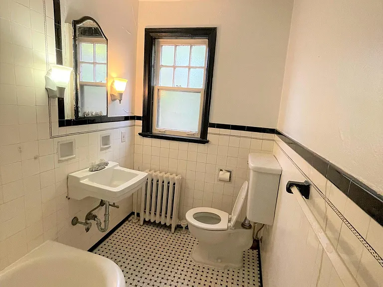 1405 Severn St #B1 — Photo 104