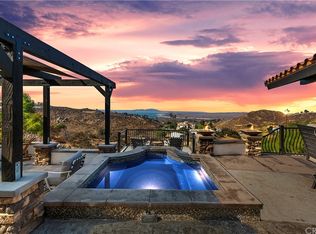 20999 Via Liago, Lake Mathews, CA 92570