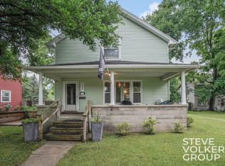 721 E Main St, Lowell, MI 49331