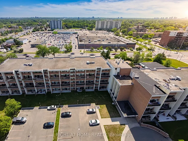 1050 Stainton Dr #201 — Photo 20