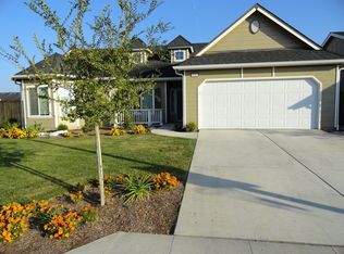 6812 E Andrews Ave, Fresno, CA