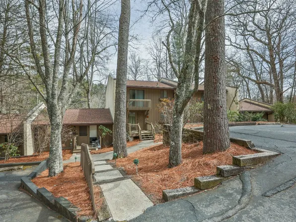 151 Overlook Road #C, Sapphire, NC 28774