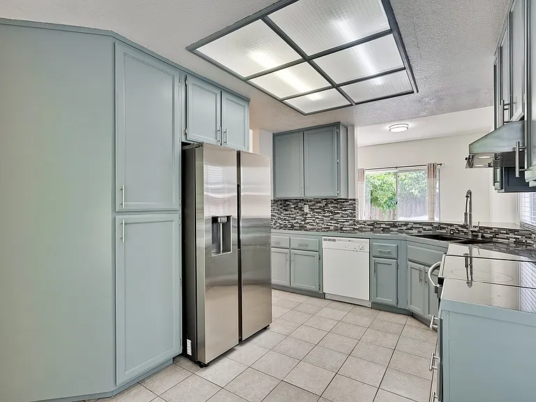 1583 Timber Creek Dr — Photo 9