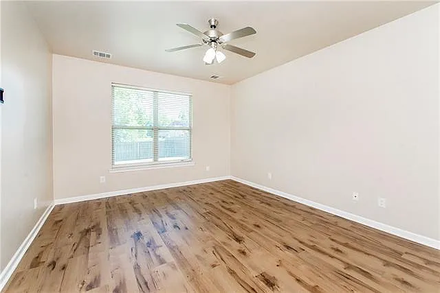 16170 Derry St — Photo 6