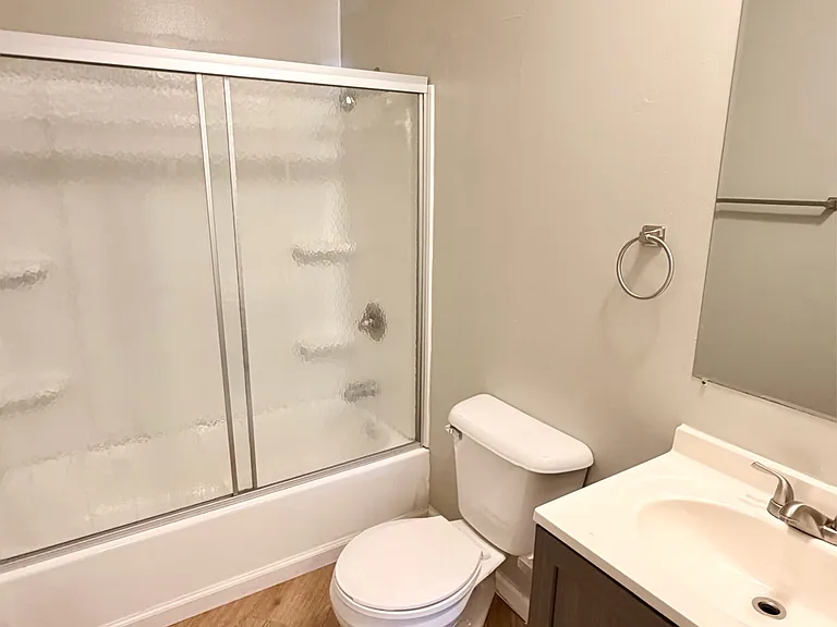623 N Bryan Ave #20 — Photo 4