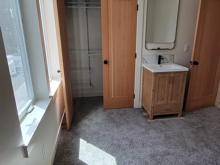 1838 SW Knoll Ave #1 — Photo 9