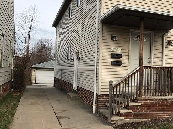 2nd image of 2706 Fortune Ave #Up